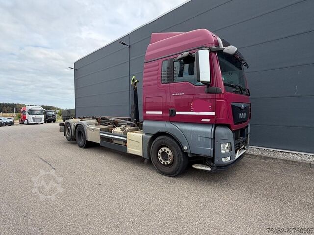 Minibús MAN MAN TGX 26.250 AUT LM