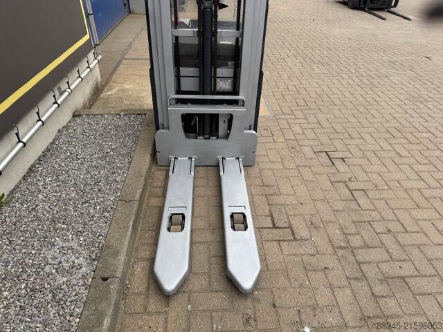 VS-22784 Elektrický stohovač Still ECV10 STILL ECV10