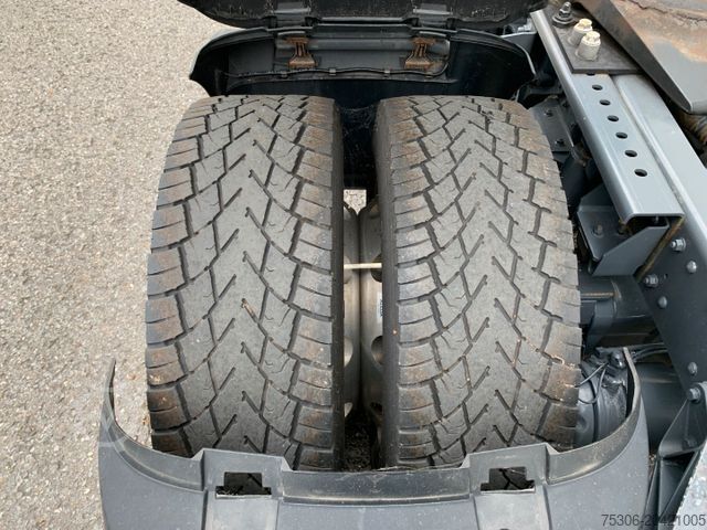 標準トラクターユニット DAF FT XF 480 SC LD