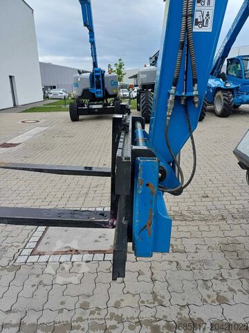 Fixný teleskopický manipulátor Merlo R 50.21 S