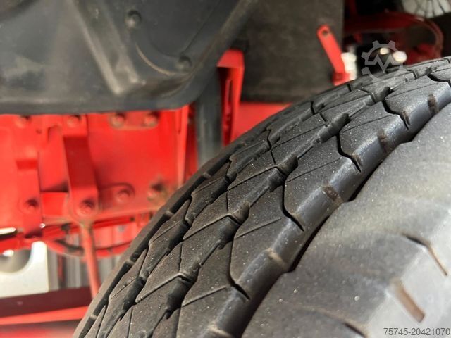 Vrachtwagen met bakwagen MAN TGL 8.190 * 1.5T LBW * TEMP * STANDKLIMA *