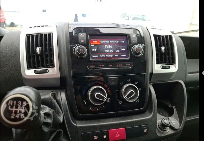 Furgoneta FIAT Ducato Kasten  L1H1*Klima*Navi*Kamera*Tempomat*