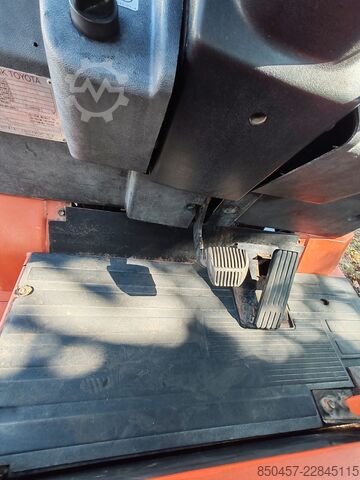  Toyota 7FBMF25 / batt 2022 unused
