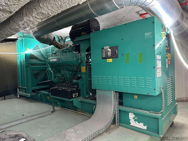 2001년식 Cummins QST30-G7 - 810/900 KVA Cummins QST30-G7