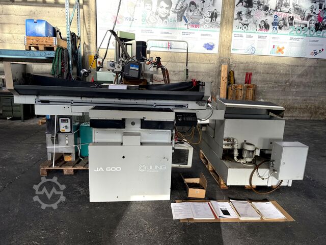 표면 연삭기 JUNG JA 600 CNC-E