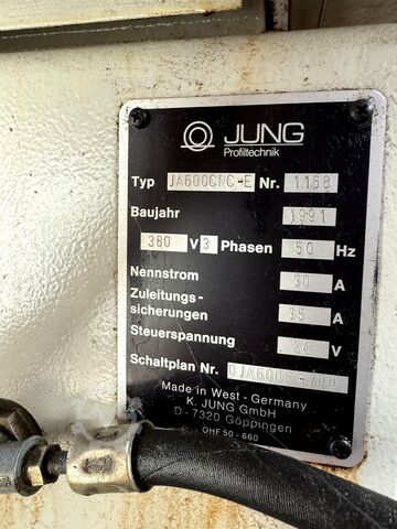 표면 연삭기 JUNG JA 600 CNC-E