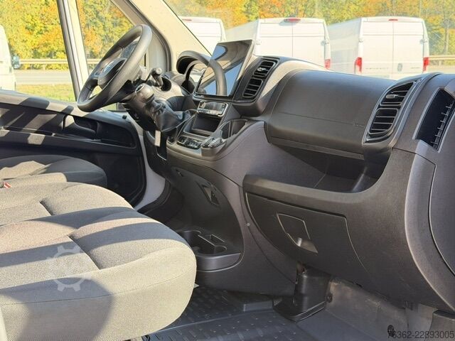 High-roof long-wheelbase panel van Opel Movano Kasten L3H2 BluHDI 180 Klima PDC