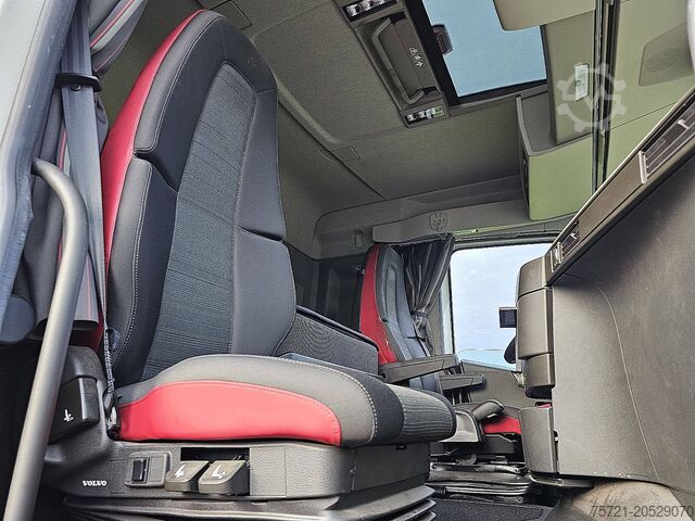 Standard-SZM VOLVO FH 500 6X2 STEERED PTO+HYDR