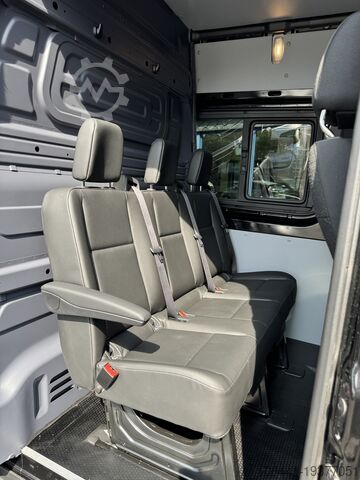 Box van Mercedes-Benz Sprinter L3/H2 Mixto / 5Sitze Automatik