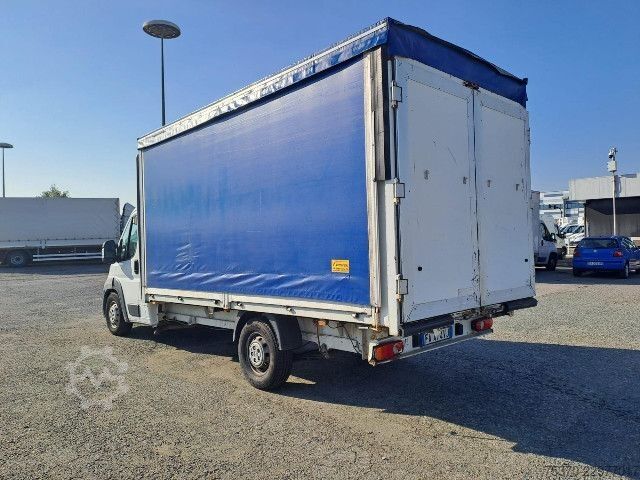 Dostosowany van Peugeot BOXER