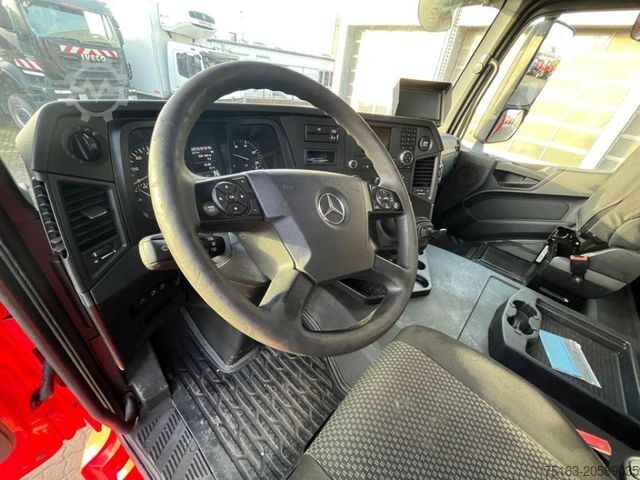 Ciężarówka z płaską platformą MERCEDES-BENZ Arocs 2543 L Pritsche Heckkran