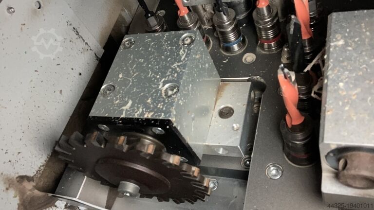 Vertikalna CNC mašina za bušenje WEEKE BHX 050