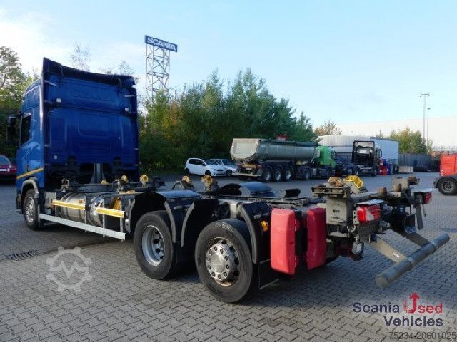 Kamion sa zamjenjivom nadogradnjom Scania R 410 B6x2*4NB