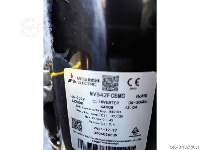 Refrigerador/bomba de calor New Aircooled Chiller/Heat pump Clivet WSAN-YMi 81 13.8/16.2 kW 2022 yom
