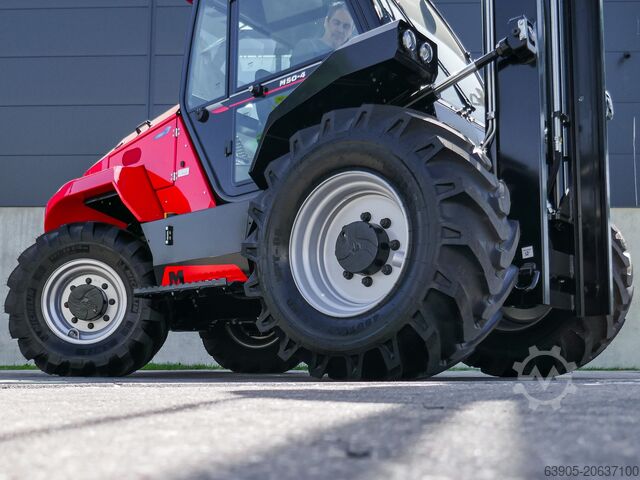 Περονοφόρο ανυψωτικό όλου του εδάφους Manitou M 50-4