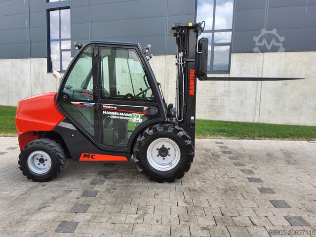 全地形叉车 Manitou MC 30-4