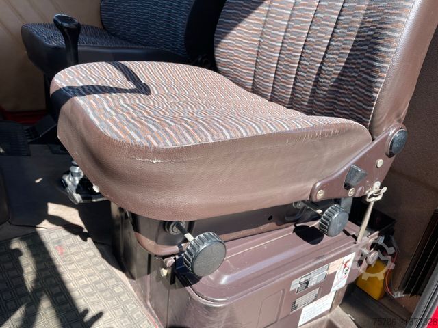 Pick-up kaubik MERCEDES-BENZ 609D / zGG 3,5t/ AHK 2,4t/ Standhzg.