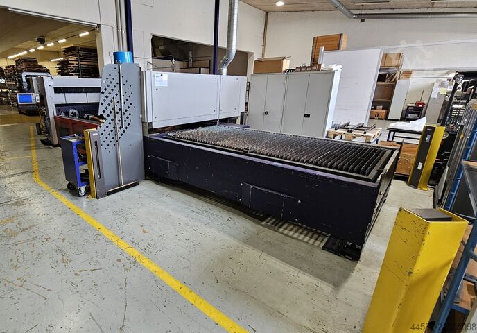 Máquina de corte por láser Bystronic ByStar 3015