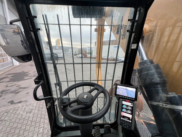 Ratinis ekskavatorius CATERPILLAR MH3024 / MH 3024 / Greifer / 2018 / 10.735h