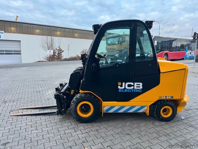 Teleskopinis krautuvas JCB TLT 35-22E Teletruck / nur 131h! / 2022 / SS