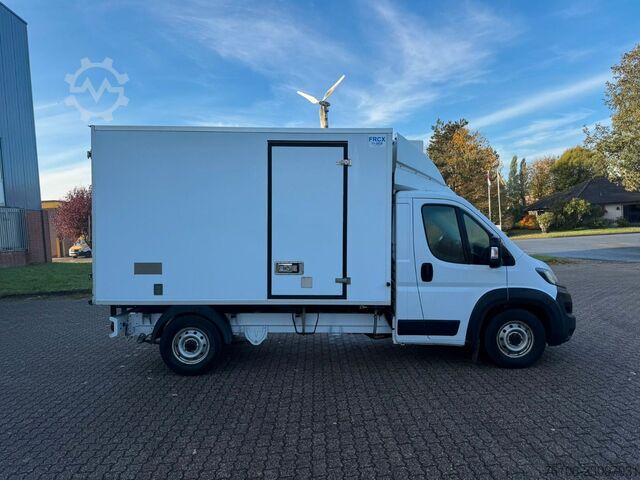 Koelwagen met geïsoleerde laadbak FIAT Ducato Tiefkühlkoffer Thermoking *Navi*Kamera*