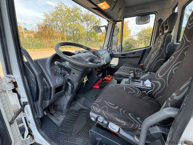 皮卡厢式货车 IVECO 75E16 Pritsche mit Kran Fassi