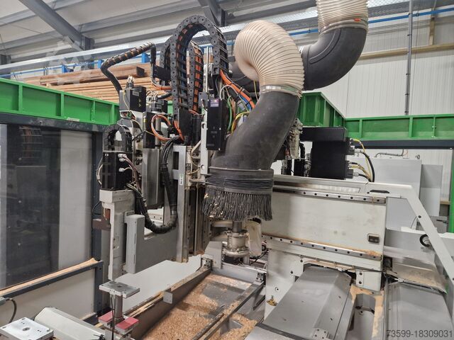 CNC apstrādes centrs Biesse Uniline 3200