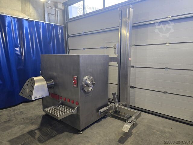 מכונת עיבוד בשר Laska WW 160 1