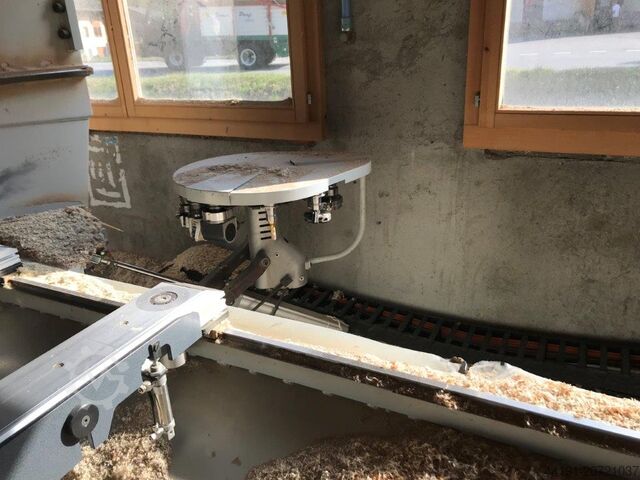 CNC machining center Holz-Her Uni-Master 7226 K