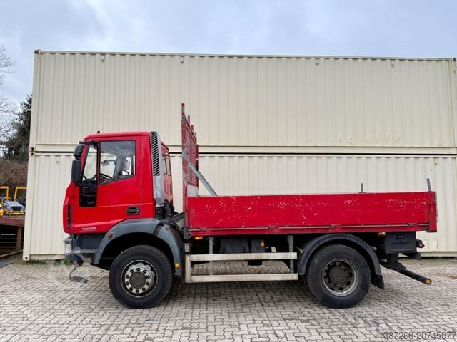 Autocarro con cassone fisso IVECO 140E28 4x4 / 109.467 KM / 1. Hand / Camper