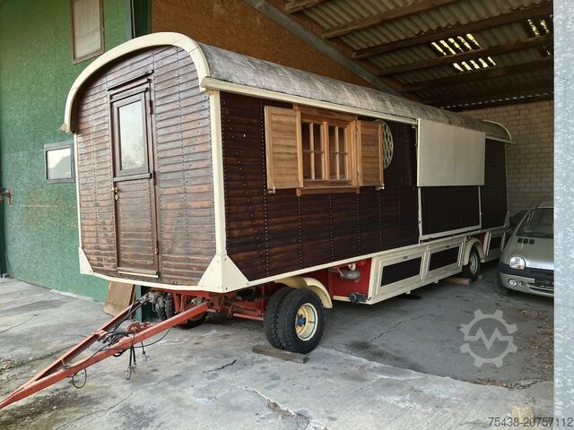 কারাভান / সার্কাস ওয়াগন