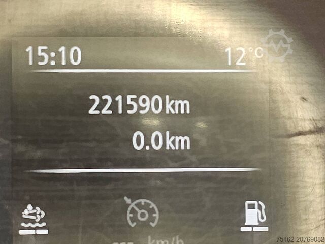 Rakodóplatform RENAULT MASTER 2.3 ac navi EURO6