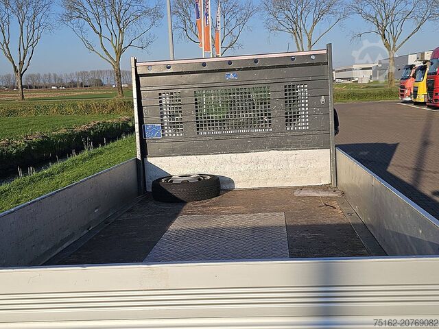 Rakodóplatform RENAULT MASTER 2.3 ac navi EURO6