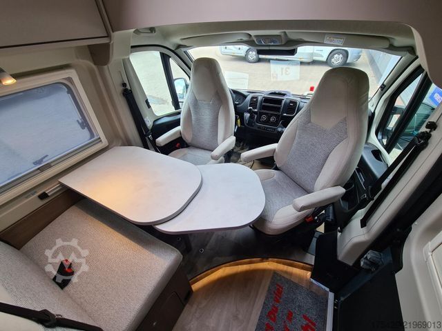 Camper CARADO pro CV 640 *Safety + Pro-Paket*Rahmenfenster*