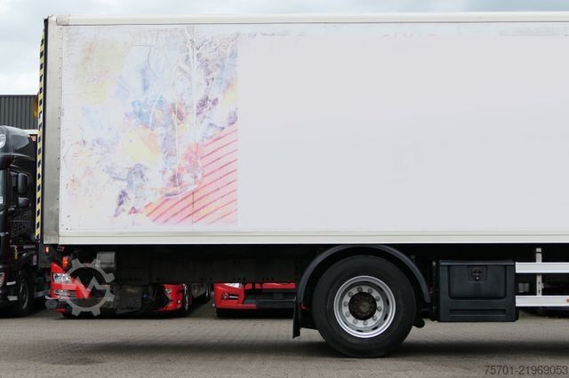 LKW mit Pritsche & Plane VOLVO FM9-260 Koffer Blatt/Luft alte Tacho LBW