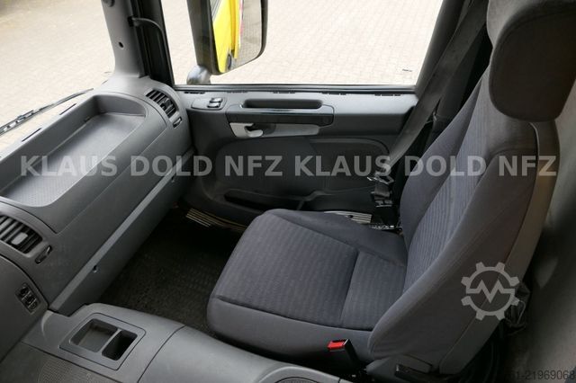 LKW mit Getränkeaufbau SCANIA P 340 Getränkewagen Kamera LBW