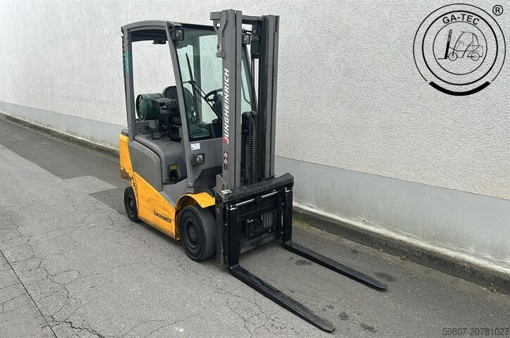 Nestekaasun trukit Jungheinrich TFG316