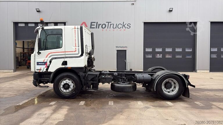 Chasis con cabina DAF 75 ATI 300 (EURO 2 / MANUAL PUMP / POMPE MANUEL...