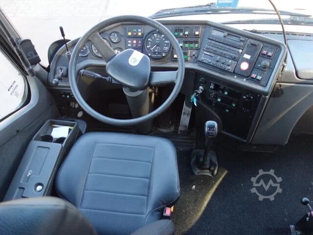 Rútuþjónusta VDL Bova FD10-3 37 PERS,AIRCO,WC,MANUALEGEAR,DAF330PK AT...