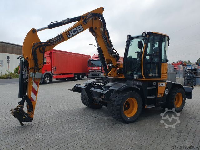 Мобільний екскаватор JCB Hydradig 110W / Pratzen / nur 572h! / 2023