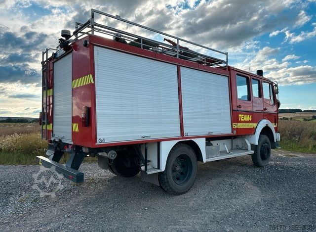 Vörubíll MERCEDES-BENZ Mercedes Benz 1017 AF ehem. Feuerwehrauto