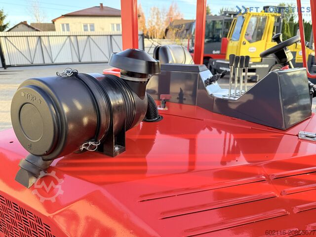 četverosmjerna viljuškara Combilift C3000CB GAS TRIPLEX 4900 FREE-LIFT