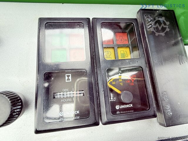 चार-तरफ़ा फोर्कलिफ्ट Combilift C3000 DIESEL DUPLEX 4000MM CABIN