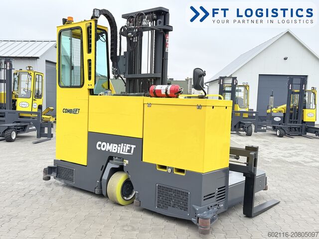 Fjögurra leiða lyftarar Combilift C3000STE TRIPLEX WIDE POSITIONER CABIN