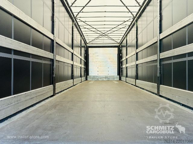 Semirremolque abierto con toldo Schmitz Cargobull Curtainsider Standard Getränke
