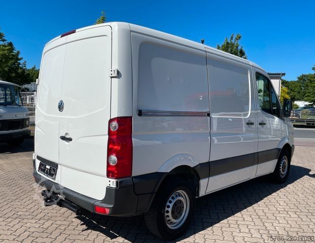 Furgoneta VW Crafter 35 KA/ L1H1/ AC/ 2xSchiebetür/ NAVI/ AHK