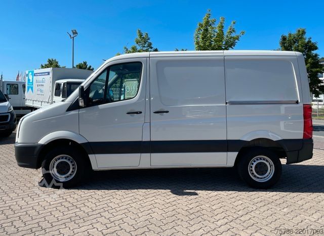Furgoneta VW Crafter 35 KA/ L1H1/ AC/ 2xSchiebetür/ NAVI/ AHK