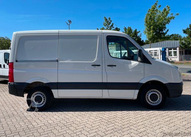 Xe van thùng kín VW Crafter 35 KA/ L1H1/ AC/ 2xSchiebetür/ NAVI/ AHK