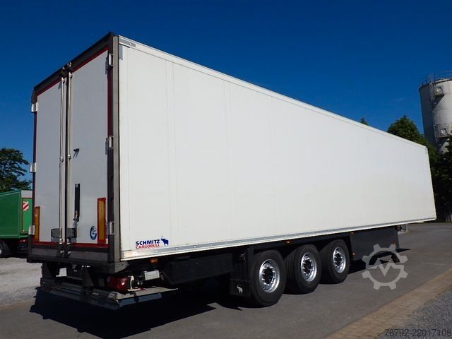 Treler separuh berpenyejuk SCHMITZ CARGOBULL SKO 24/L FP45 Doppelst./Thermo-King/LBW/2133 Bh