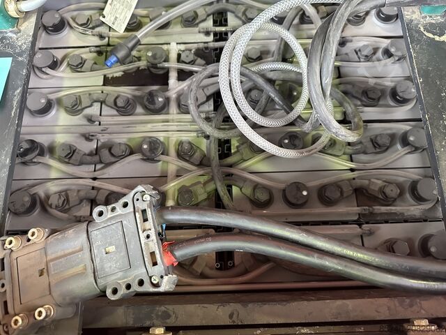 V ( 5213 ) Triplex FFL LINDE V ( 5213 ) Triplex FFL